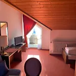 Luitpold 4*