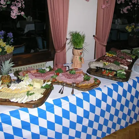 Hotel Luitpold Отель Бад-Верисхофен